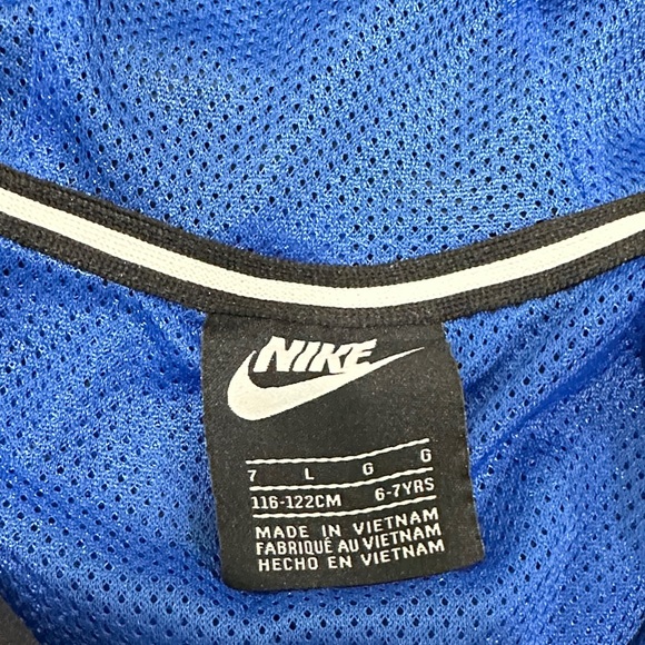 Nike Kids Blue and Black Raincoat - Picture 6 of 6